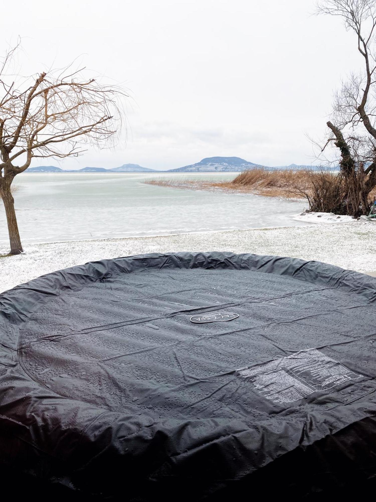 Balaton A Kertben - Balaton In The Garden - Beachfront Houses With Beautiful View, Private Beach Балатонфеньвеш Екстер'єр фото